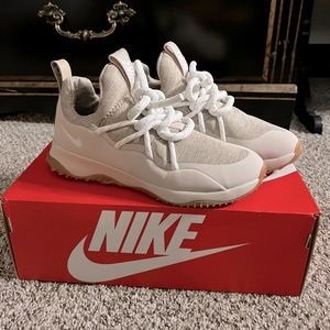Nike City Loop Sneakers